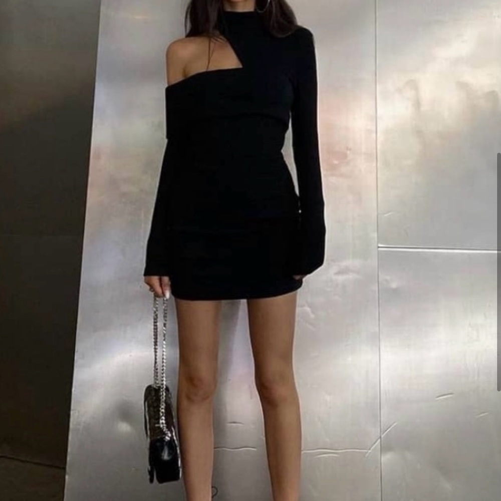 Showpo Black Asymmetrical One-Shoulder Bodycon Top